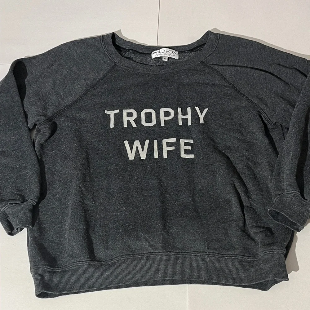 Wildfox Los Angeles Gray Trophy Wife Sweatshirt XS winter fall spring